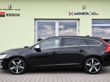 Volvo V60 D3 R-DESIGN A/T A/C NAVIGACE - 10