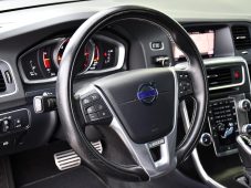 Volvo V60 D3 R-DESIGN A/T A/C NAVIGACE - 15