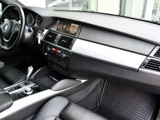 BMW X6 xDrive30d 173kW NAV ČR 2xKOLA - 18