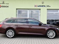 Škoda Superb 2.0TDi STYLE N.TOP VIRTUAL ČR - 11