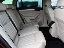 Škoda Superb 2.0TDi STYLE N.TOP VIRTUAL ČR - 21