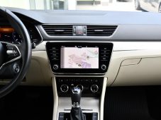 Škoda Superb 2.0TDi STYLE N.TOP VIRTUAL ČR - 6