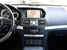 Mercedes-Benz Třídy E 250CDI NAVI KAMERA LED A/T - 10