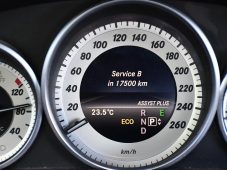 Mercedes-Benz Třídy E 250CDI NAVI KAMERA LED A/T - 40