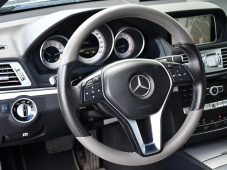 Mercedes-Benz Třídy E 250CDI NAVI KAMERA LED A/T - 23