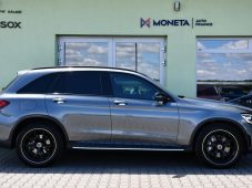 Mercedes-Benz GLC 300D 4M PANO AMG+ REZERVACE - 11