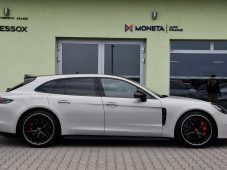 Porsche Panamera GTS 4.0 V8 338kW HUD PANO BURM - 11