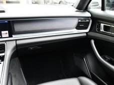 Porsche Panamera GTS 4.0 V8 338kW HUD PANO BURM - 7