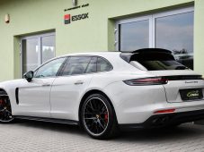 Porsche Panamera GTS 4.0 V8 338kW HUD PANO BURM - 2