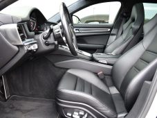 Porsche Panamera GTS 4.0 V8 338kW HUD PANO BURM - 12