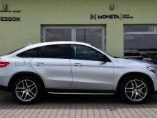 Mercedes-Benz GLE 350D 4MATIC K360°ČR LED - 12