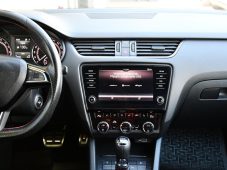 Škoda Octavia 2.0TDi RS 135kW CARPLAY 1.M ČR - 6