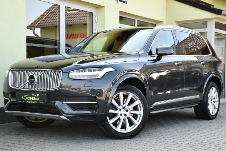 Volvo XC90 T8 AWD INSCRIPTION B&W 7.MÍST - 1