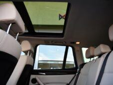 BMW X3 xDrive30d 190kW NAVI HUD PANO - 22