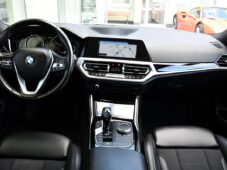 BMW Řada 3 320d SPORT LINE 1M NAVI A/T - 4