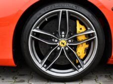 Ferrari 488 SPIDER CARBON TAILOR MADE JBL - 27