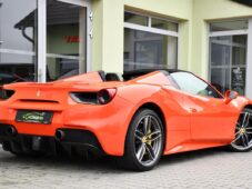 Ferrari 488 SPIDER CARBON TAILOR MADE JBL - 7