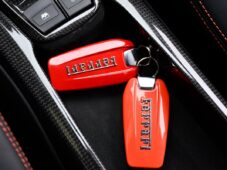 Ferrari 488 SPIDER CARBON TAILOR MADE JBL - 51