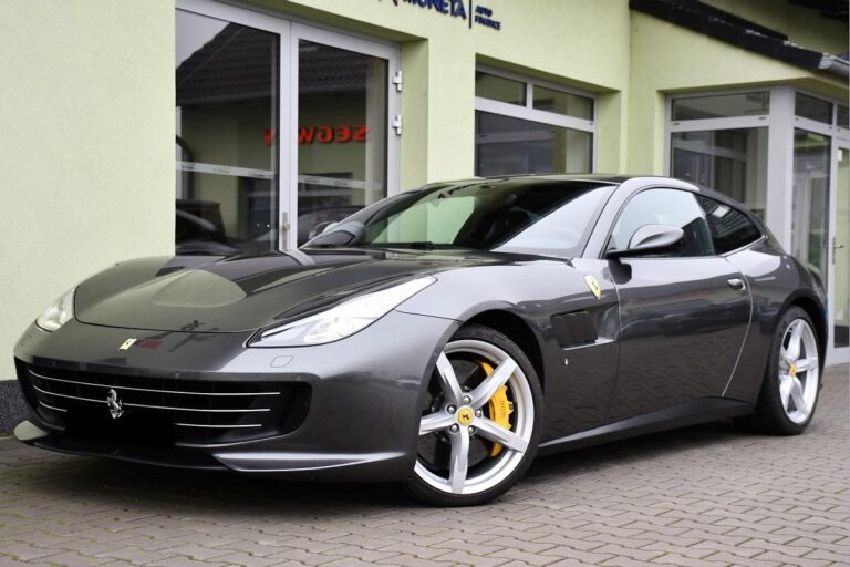 Ferrari GTC4 Lusso V12 DCT P-DISPLAY LIFT 14t.KM - 1