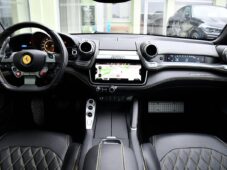 Ferrari GTC4 Lusso V12 DCT P-DISPLAY LIFT 14t.KM - 4