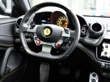 Ferrari GTC4 Lusso V12 DCT P-DISPLAY LIFT 14t.KM - 5