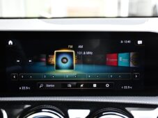 Mercedes-Benz Třídy A 180 A/T 100kW VIRTUAL ČR - 27