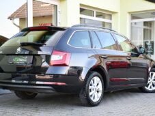 Škoda Octavia 2.0TDi STYLE DCC LED CARPLAY - 3