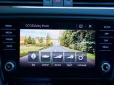 Škoda Octavia 2.0TDi STYLE DCC LED CARPLAY - 29