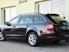 Škoda Octavia 2.0TDi STYLE DCC LED CARPLAY - 2