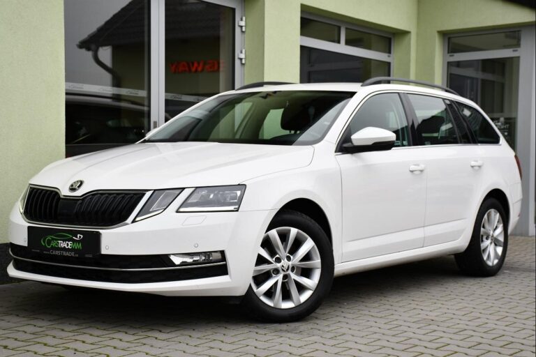 Škoda Octavia 1.6TDi 85kW DSG STYLE 1M ČR - 1