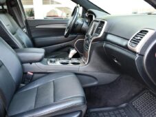 Jeep Grand Cherokee V6 CRDi SUMMIT ACC H/K PANO - 16