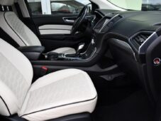 Ford Edge 2.0TDCI AWD VIGNALE PANO ČR - 17