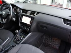 Škoda Octavia 2.0TDi LED CARPLAY TAŽNÉ ČR - 16