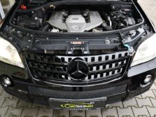 Mercedes-Benz Třídy M ML 63 AMG V8 4MATIC H/K 2xALU - 35