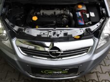 Opel Zafira 1.9CDTi 88kW 7.MÍST TAŽNÉ - 31