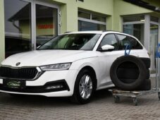 Škoda Octavia 2.0TDi CARPLAY 1.MAJ ČR 2XPNEU - 1