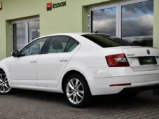 Škoda Octavia 1.6TDi STYLE&DYNAMIC 1M ČR - 2