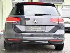 Volkswagen Passat 2.0TDi COMFORTLINE DSG ACC 1M - 9