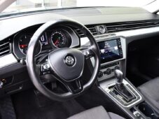 Volkswagen Passat 2.0TDi COMFORTLINE DSG ACC 1M - 16