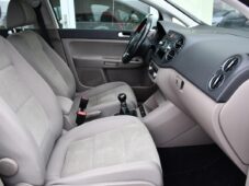 Volkswagen Golf Plus 1.6TDi PO ROZVODECH - 20