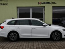 Škoda Octavia 2.0TDi STYLE VIRTUAL ČR 1.MAJ - 12