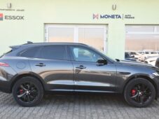 Jaguar F-Pace D200 AWD R-DYNAMIC ZÁRUKA PANO - 11